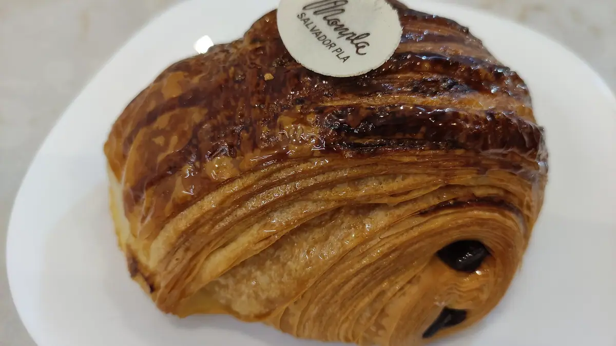 Surantha Patisserie – patisserie in Stourbridge town centre